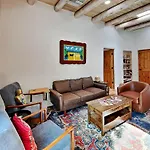 Casa De Nisey