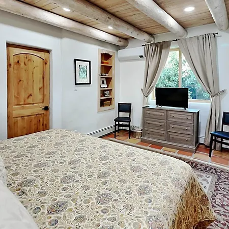 Casa De Nisey